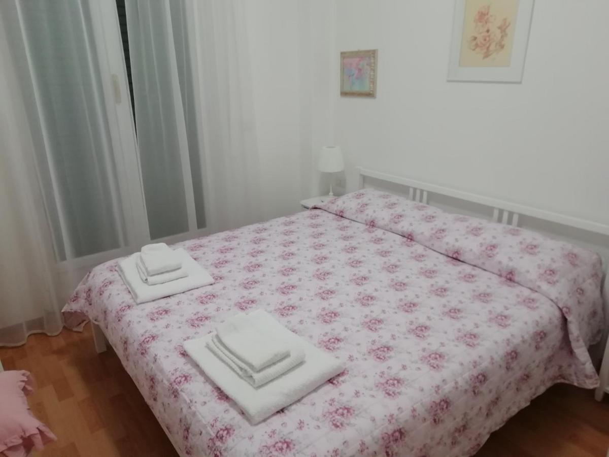 La Vie En Rose Leilighet Rapallo Eksteriør bilde